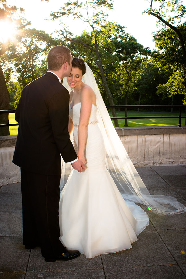 wedding photography at muttontown country club