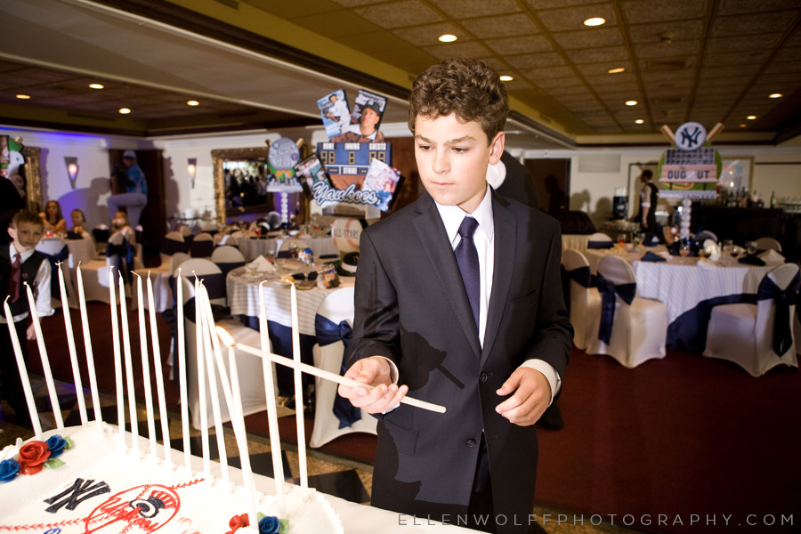 candelighting at a bar mitzvah