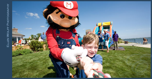 tug-of-war a little help from Super Mario