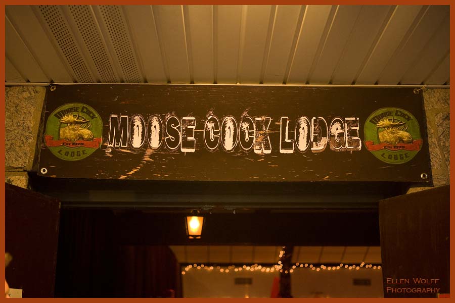 Moose Cock Lodge entrance sign